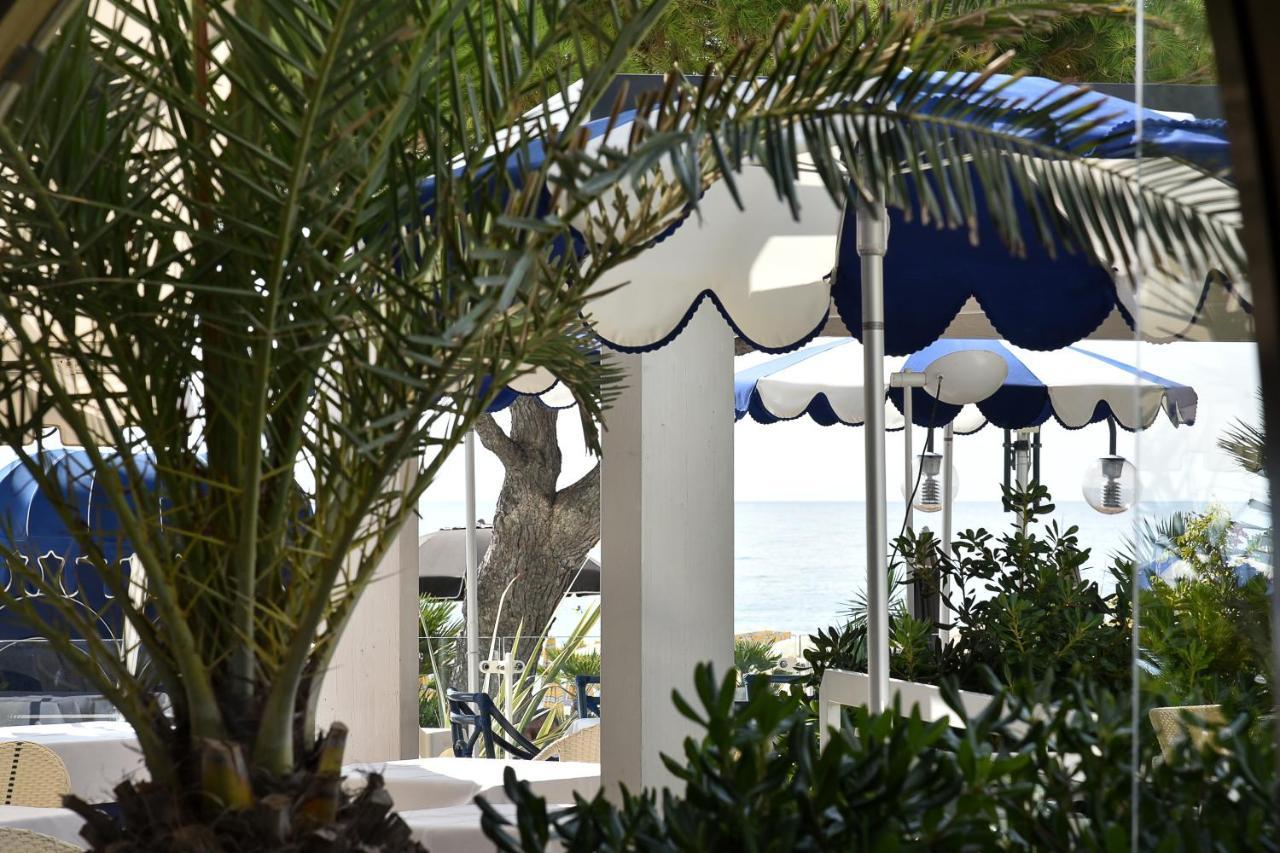 לידו די ג'סולו Hotel Anthony מראה חיצוני תמונה